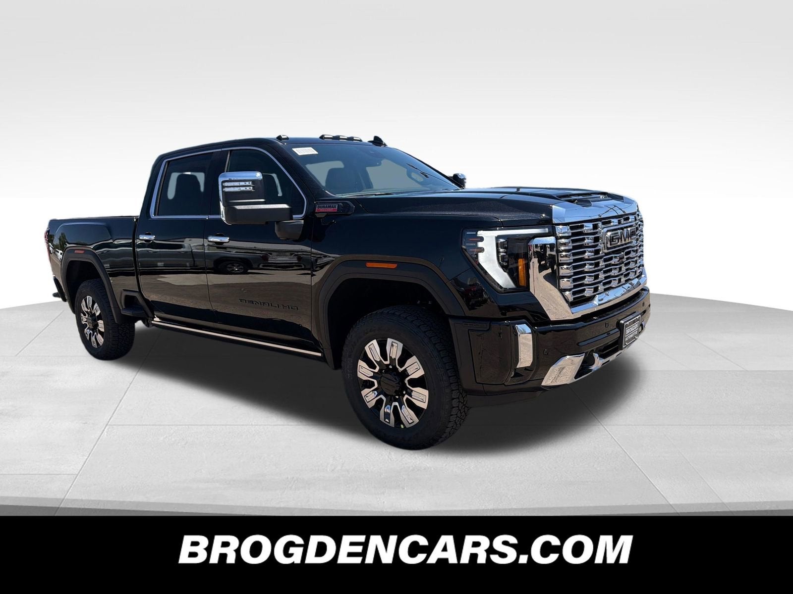 2026 GMC Sierra 2500 HD Denali in Onyx Black — front three-quarter view