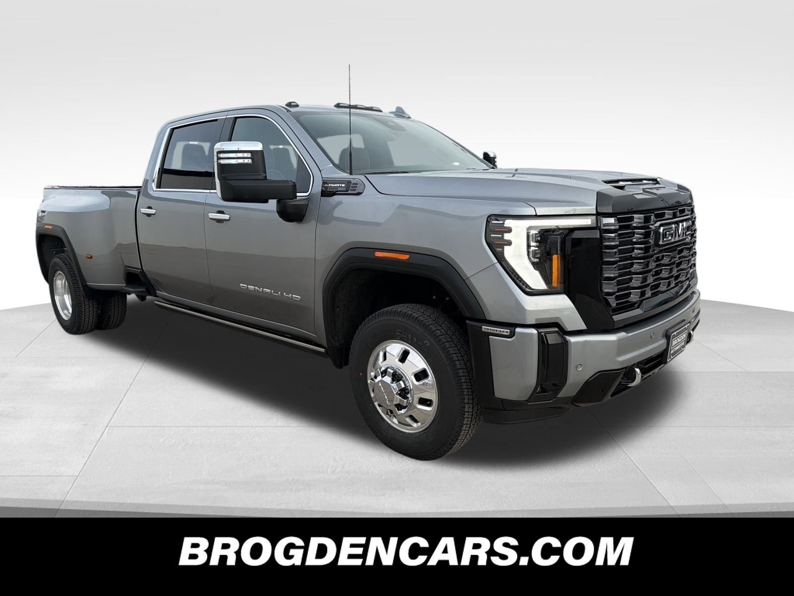 2026 GMC Sierra 3500 HD Denali Ultimate DRW in Sterling Metallic — front three-quarter view
