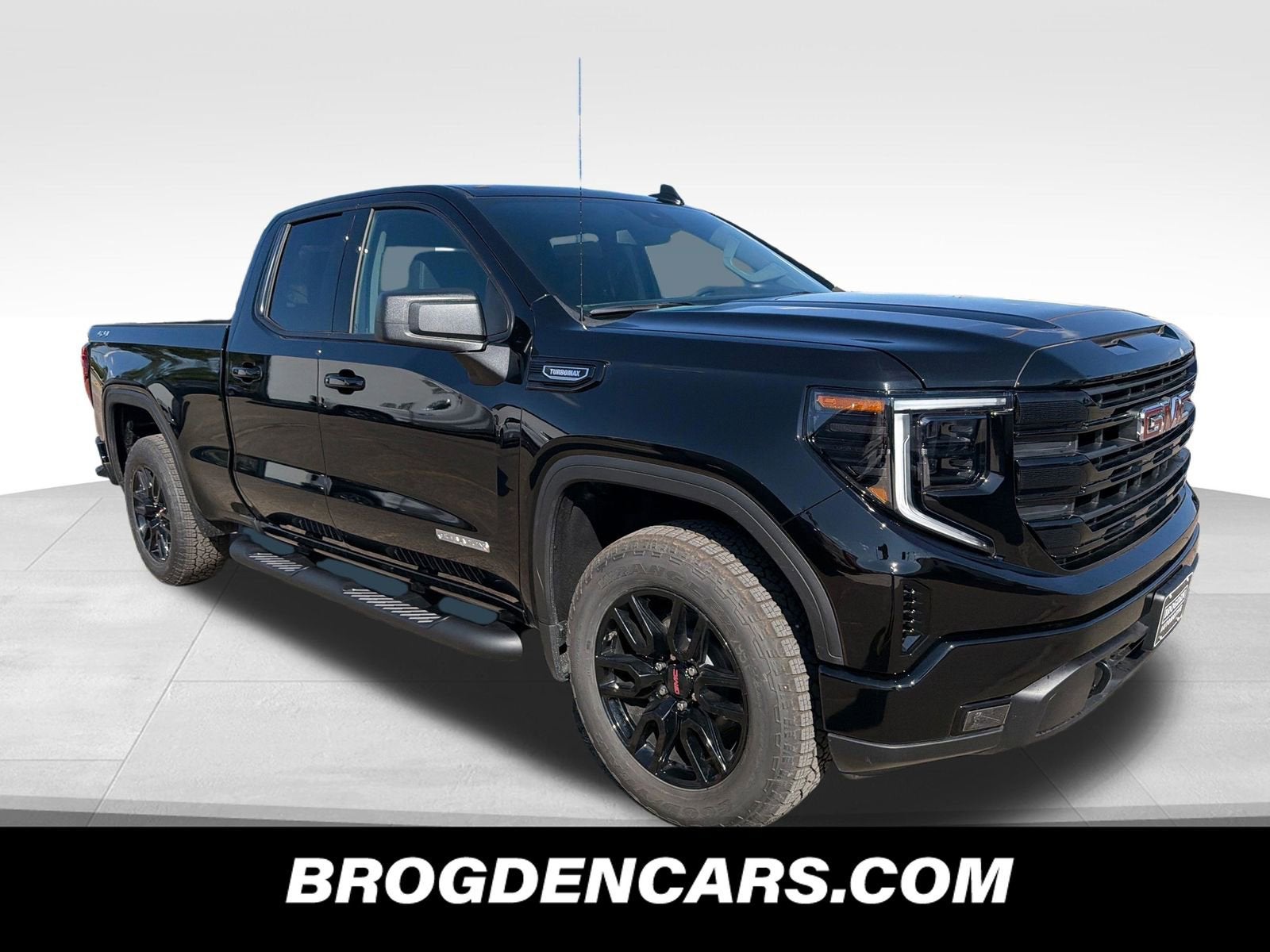 2026 GMC Sierra 1500 Elevation in Onyx Black — front three-quarter view