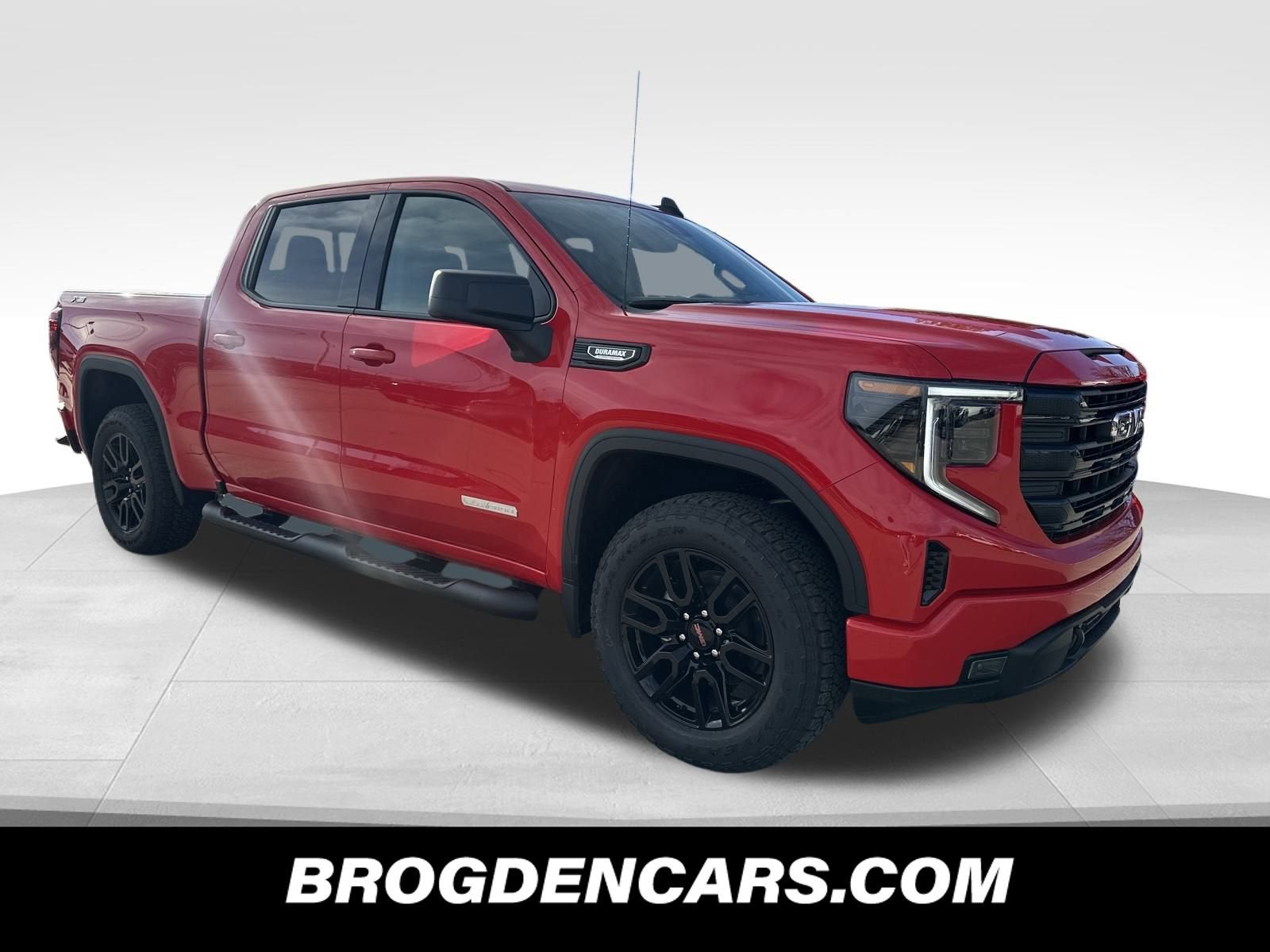 2026 GMC Sierra 1500 Elevation in Cardinal Red — front three-quarter view