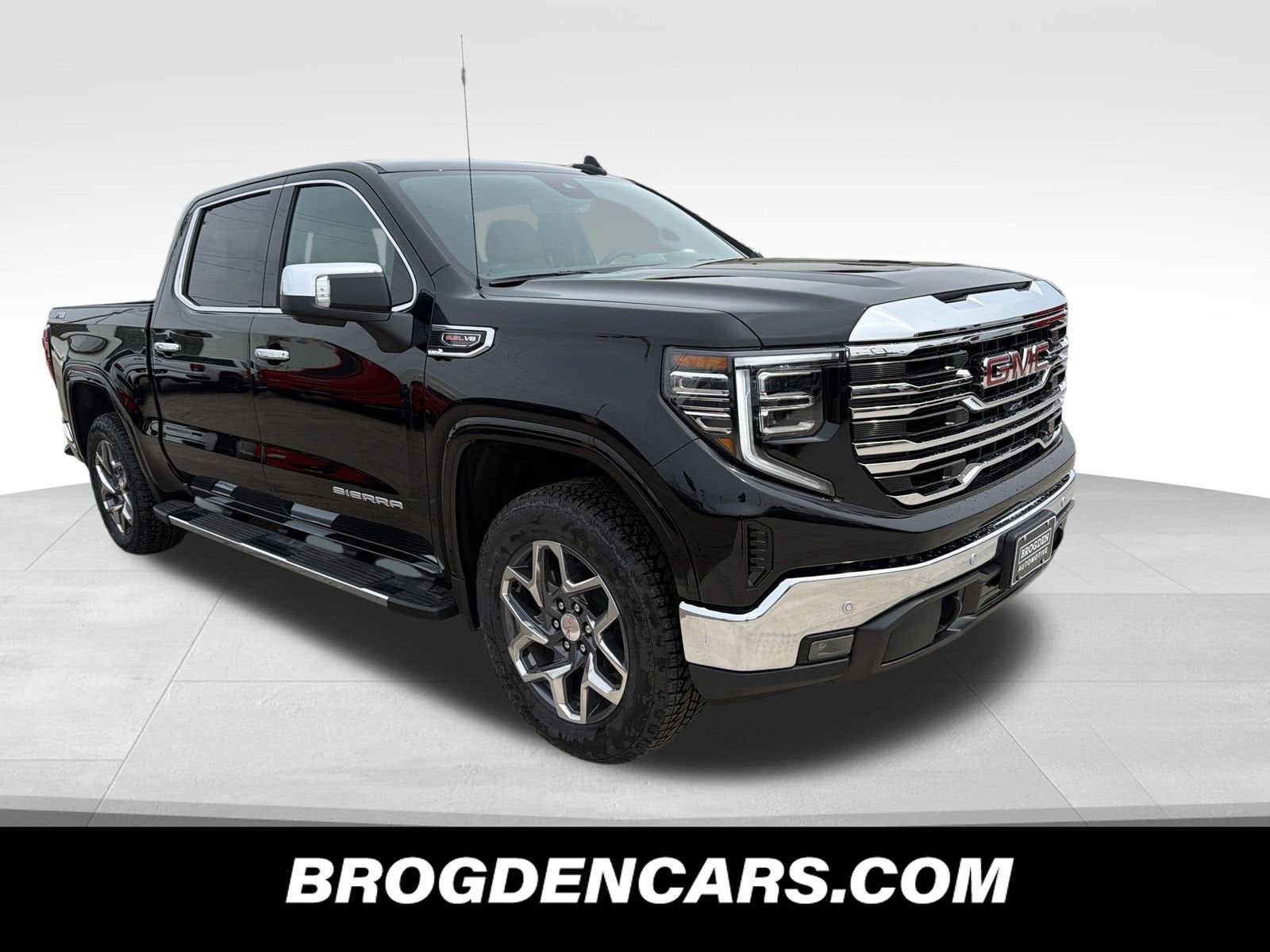 2026 GMC Sierra 1500 SLT in Onyx Black — front three-quarter view